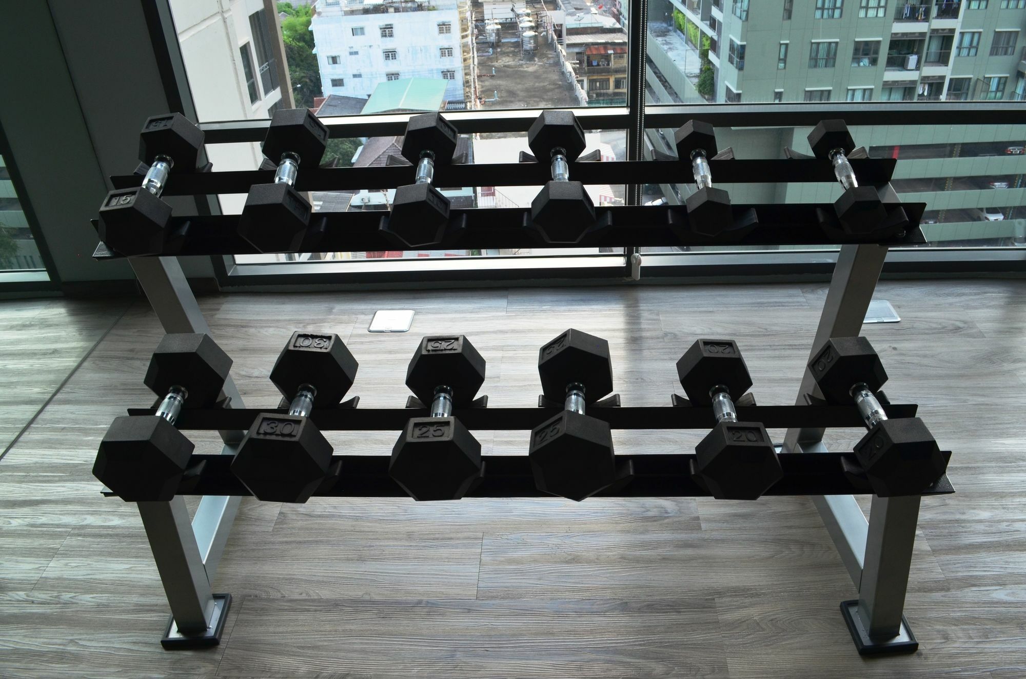 בנגקוק Wooden Suites מראה חיצוני תמונה
